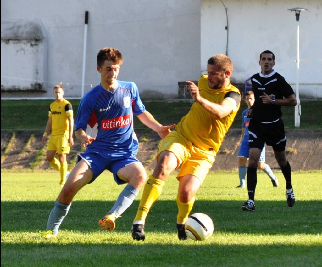 Bojan Stevanović (plavi dres), najbolji strijelac lige